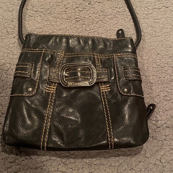 Tignanello Black Crossbody Purse - Picture 2 of 11